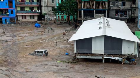 what are the causes of flooding in india and china